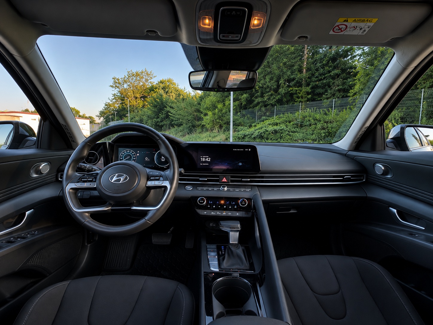 Hyundai Elantra 1.6 Smart CVT 2024 - cesja leasingu - zdjęcie 4