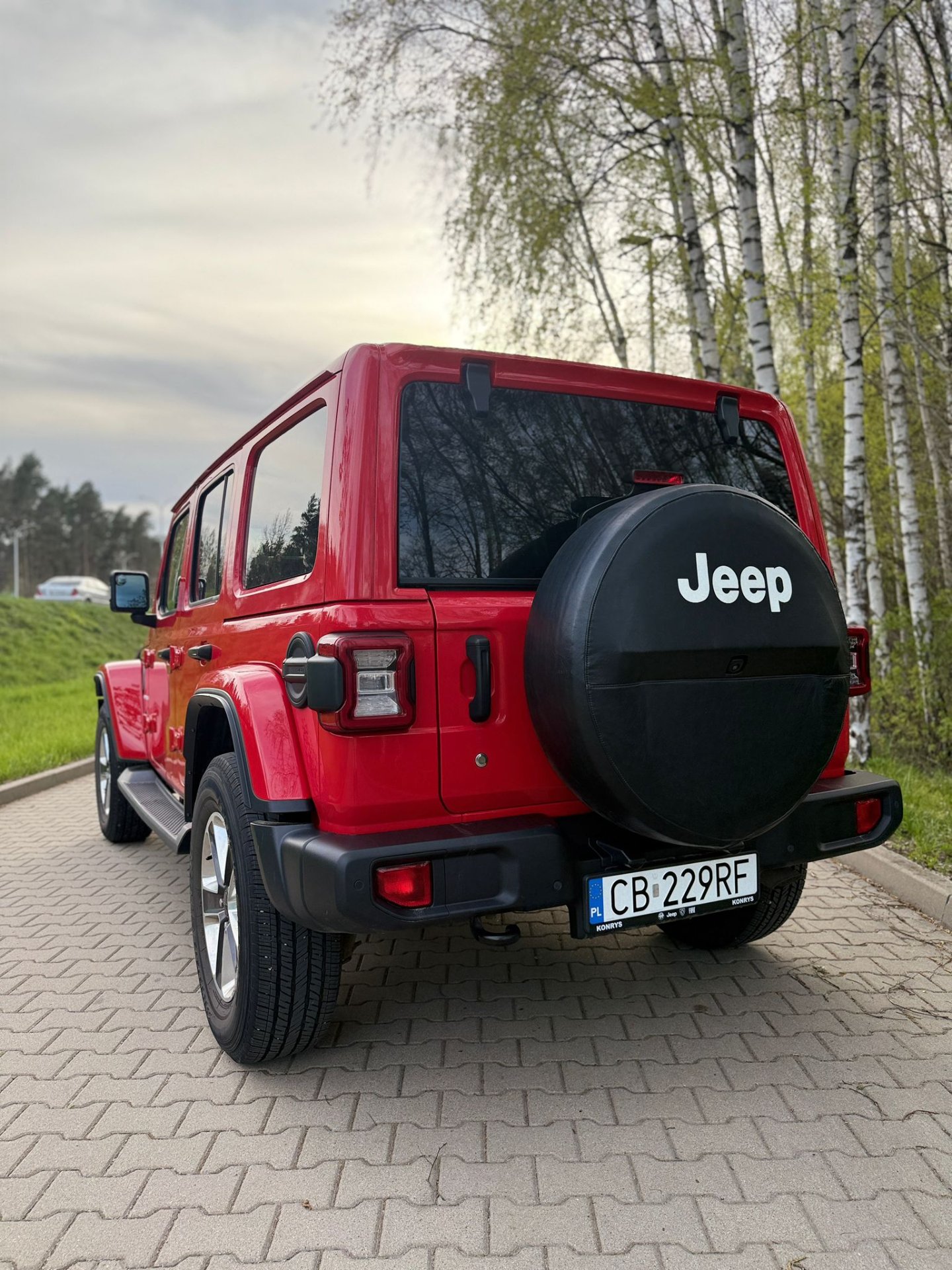 CESJA LEASINGU – Jeep Wrangler Sahara 2.0 Turbo 272 KM 4x4 Automat - zdjęcie 8