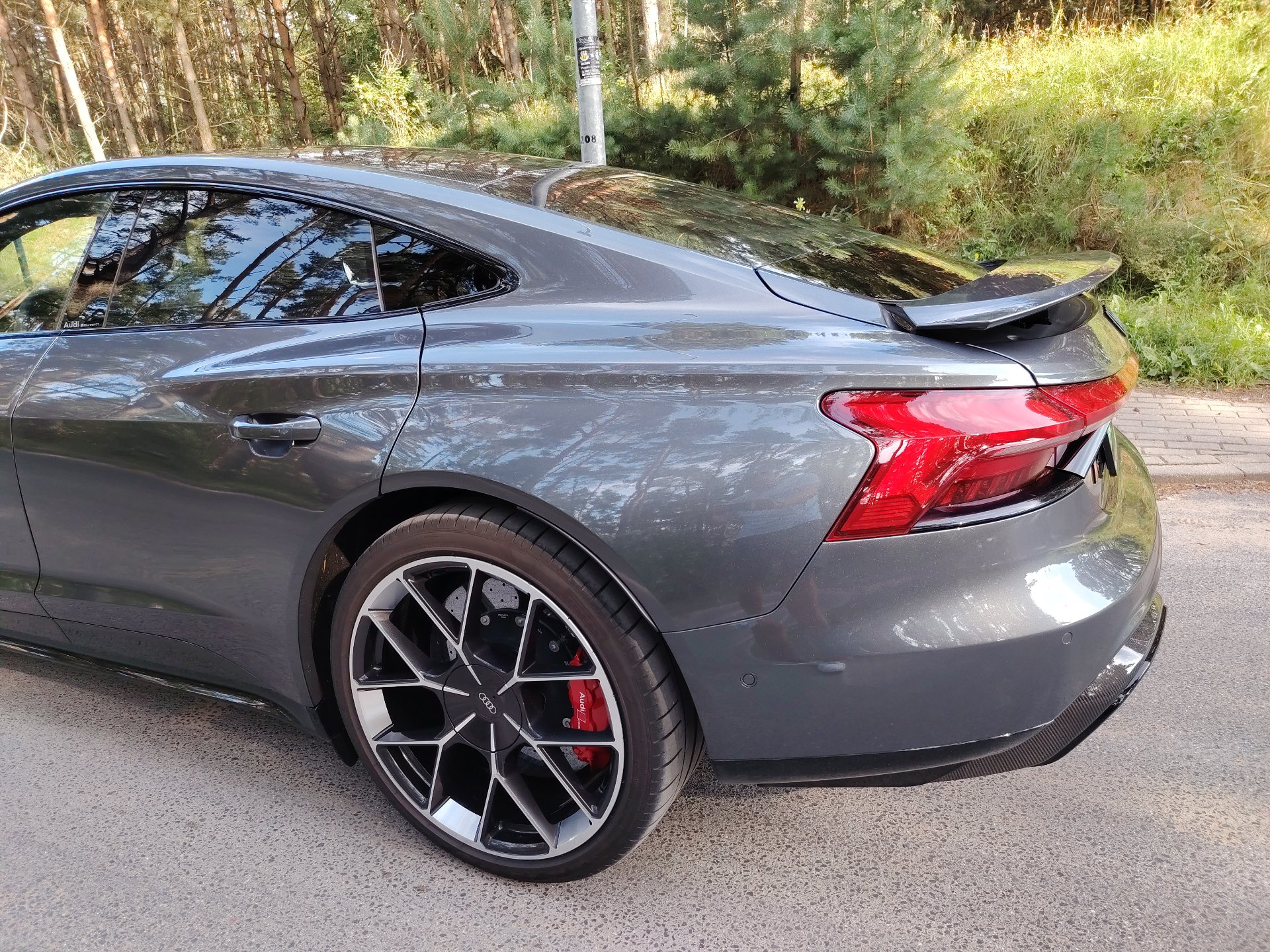 CESJA NAJMU ALLINCLUSIVE Audi RS e-tron GT 856KM Poliftowy Konfiguracja za prawie 1 MLN - zdjęcie 8
