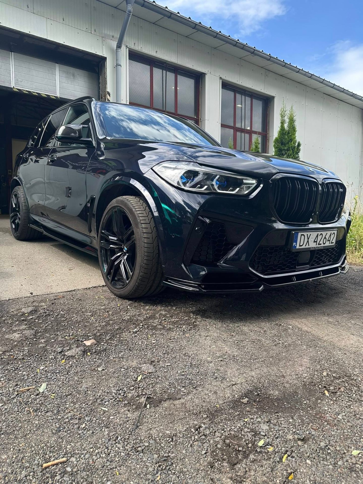BMW X5M Competition - zdjęcie 2