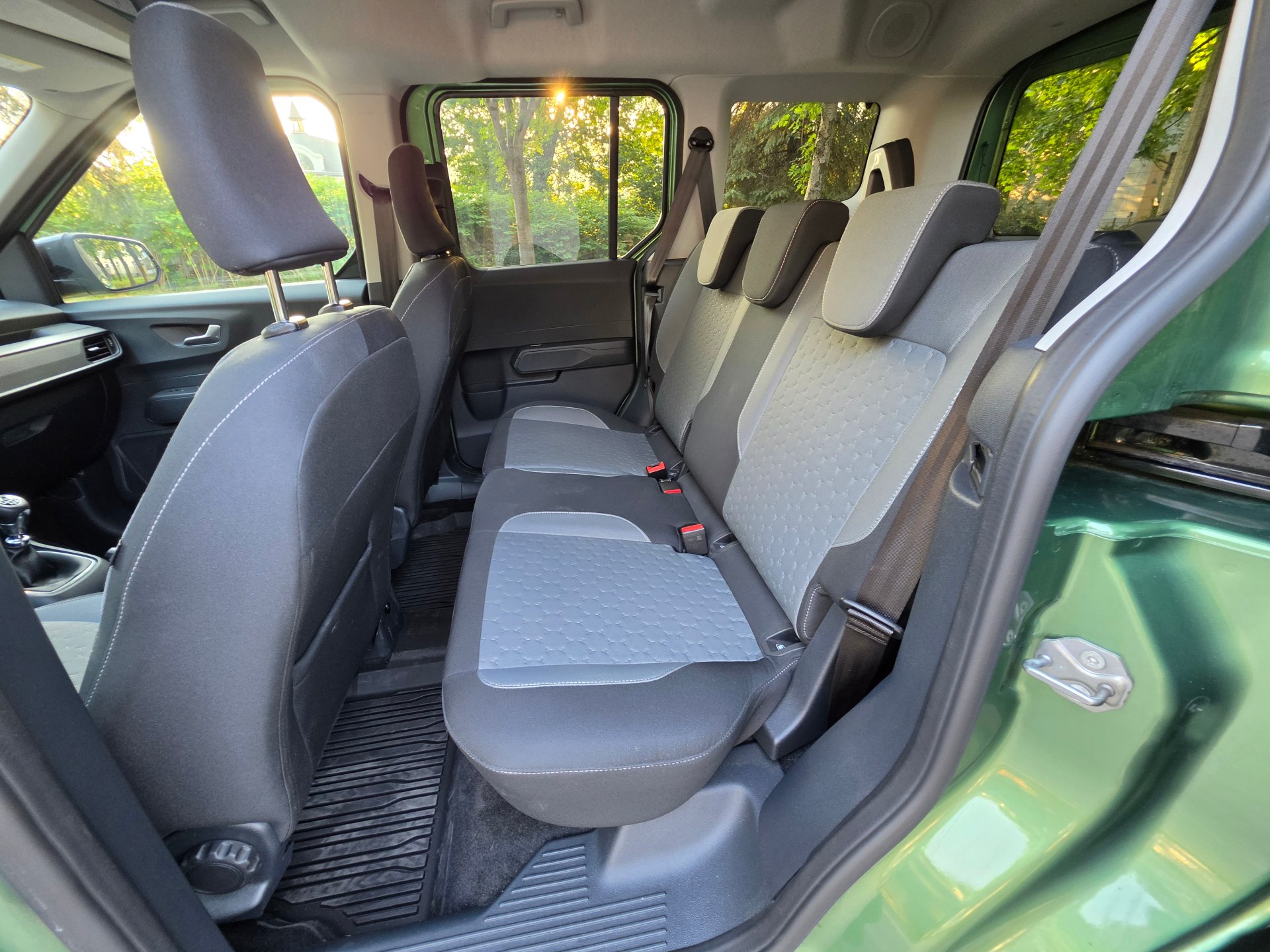 Ford Tourneo Courier Titanium - zdjęcie 8